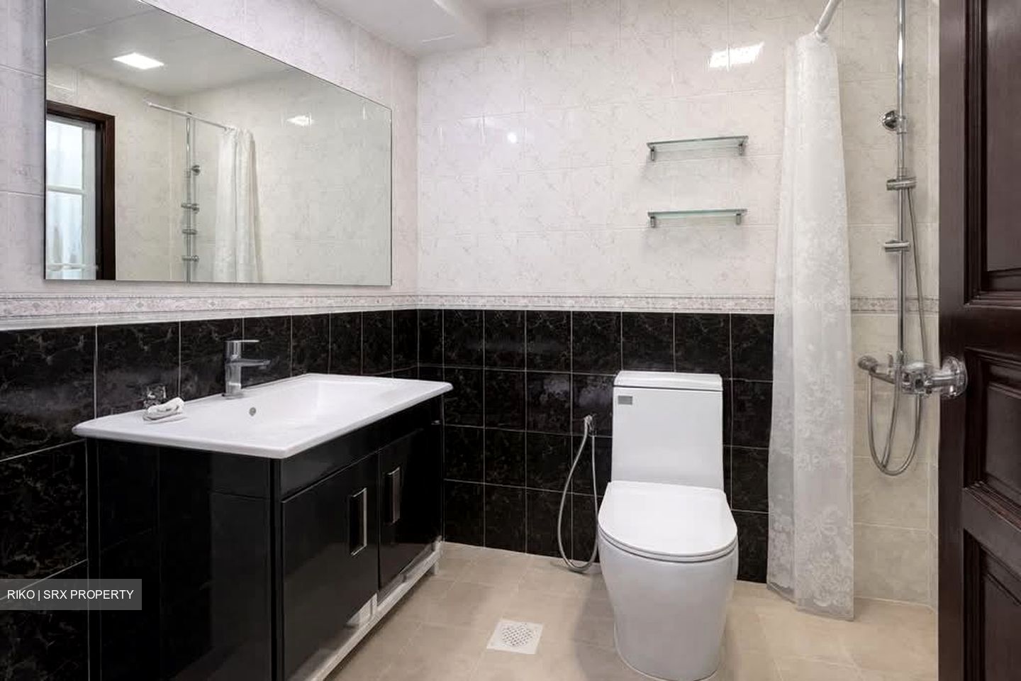 Melville Park (D18), Condominium #563949901